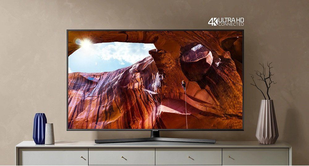 Телевизор 50 дюймов Samsung UE50RU7470 (PPI 2000Гц 4K Smart 60 Гц 250 кд м2 DVB T2 S2) 1519